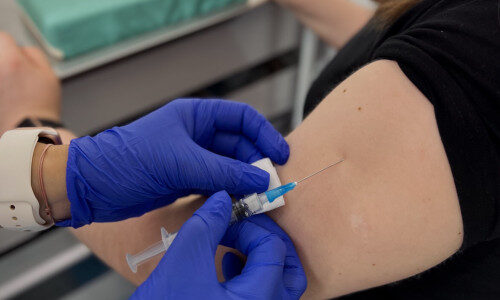 ad0e709a32a0c51e9367202f530cbae3_500_333_cropped