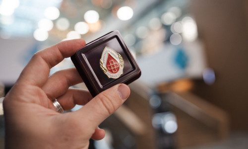 be3c56d059a130edf4bbdb82d1bbe329_500_333_cropped